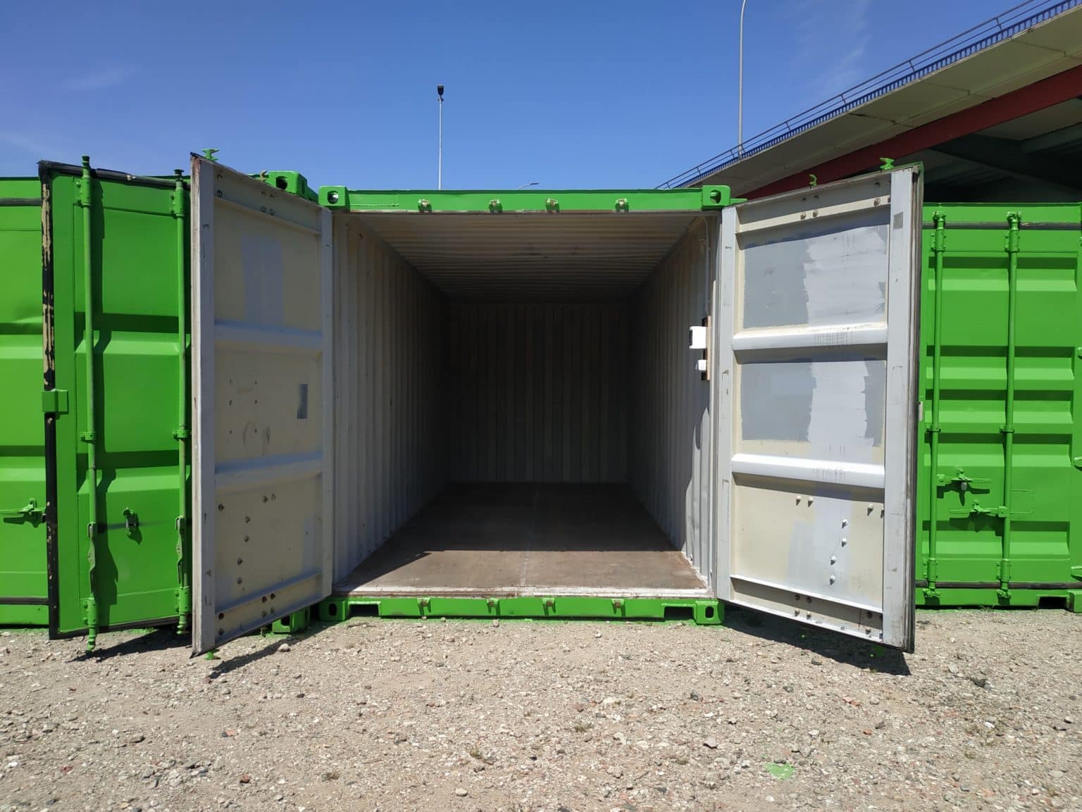 Günstige Container mieten als Lager, Werkstatt, Garage,...